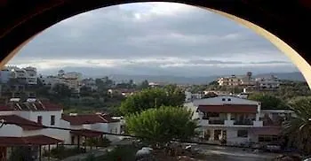 Апартаменты Karavanos Agioi Apostoli (Crete)